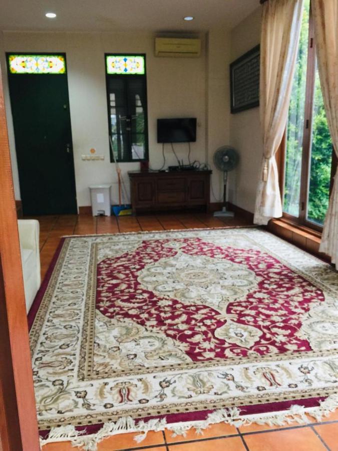Villa Gathering Yuni Syahla Citaringgul Экстерьер фото
